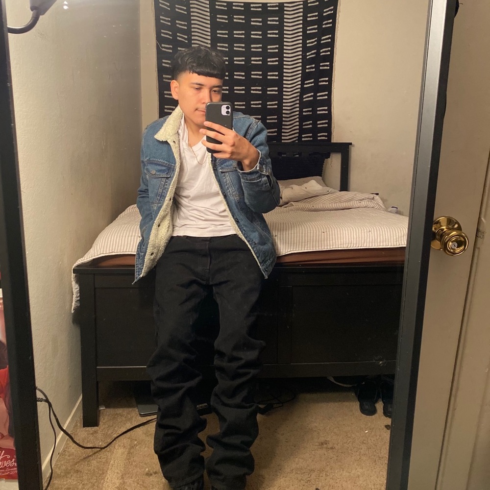 Meet your Posher, Leonard